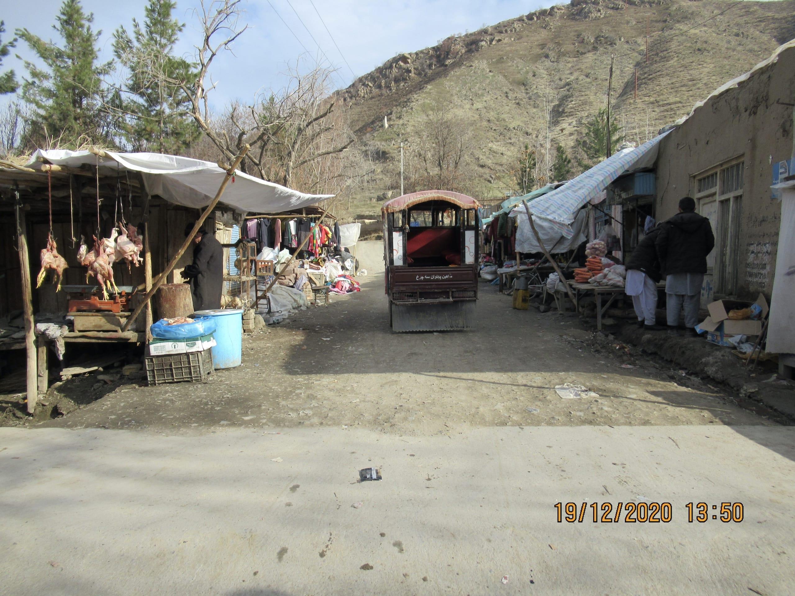 The chickens on the left side of this photo last only a few days in winter. In summer, they would deteriorate even faster.